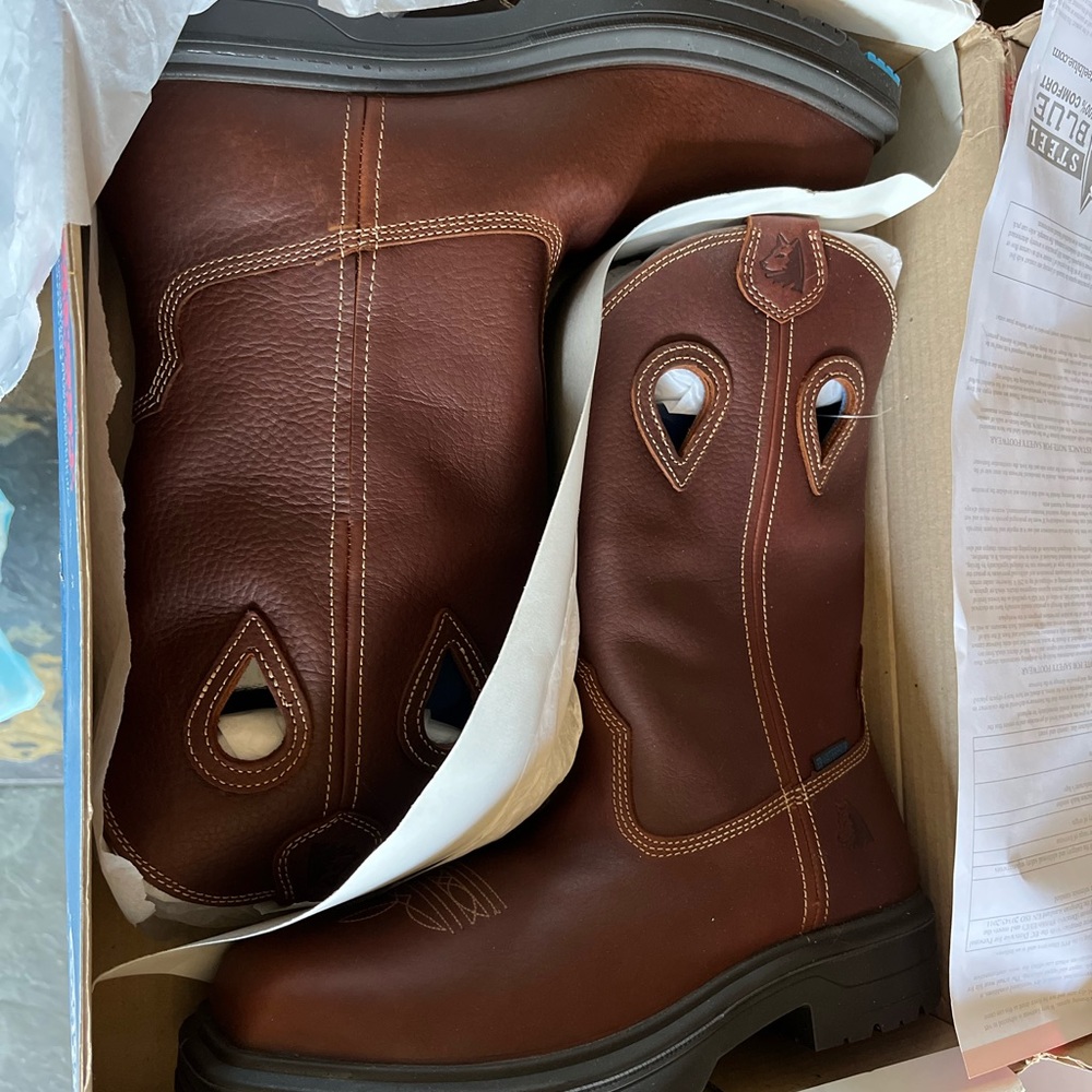 NWT Steel Blue Men's Blue Heeler Steel Toe WP Western Work Boot